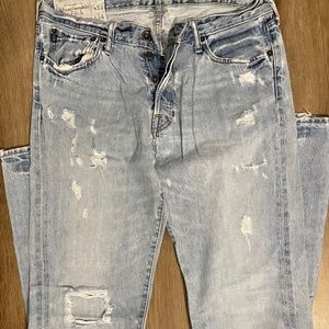 Distressed Abercrombie and Fitch 34x34
